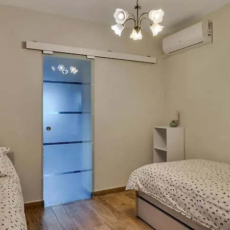 200m From The Beach, Jacuzzi, Swimming Pool, Bbq * Calpe