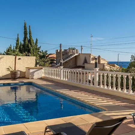Villa 200m From The Beach, Jacuzzi, Swimming Pool, Bbq